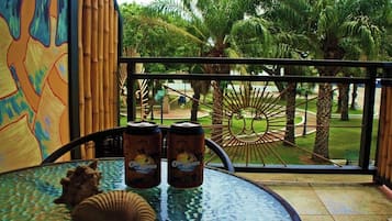 Deluxe Double Room, Partial Ocean View | Balcony