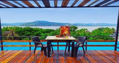 CoCo Bongo Hostel