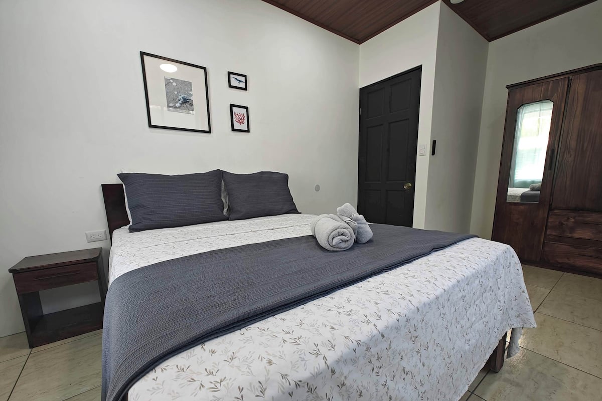 Standard Suite | Free WiFi