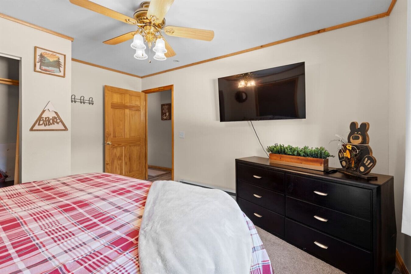 3 間睡房、Wi-Fi、床單