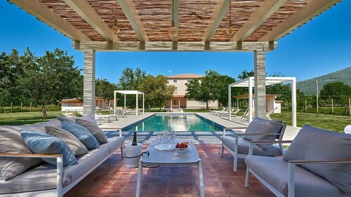 Villa Marino, Terranuova Bracciolini, Arezzo and Cortona