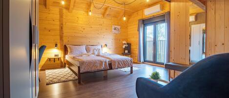 1 slaapkamer, een strijkplank/strijkijzer, wifi (toeslag), beddengoed