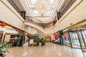 Lobby - Sheng Yuan Hotel (Sishui County)