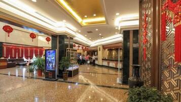 المنشأة من الداخل