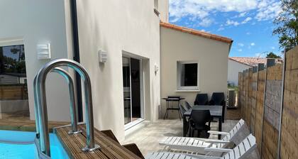 DUNE AND BEACH" FAMILY HOME