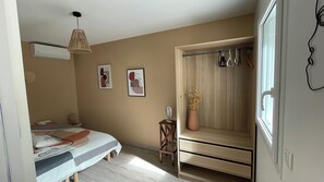 4 Schlafzimmer, Bügeleisen/Bügelbrett, WLAN