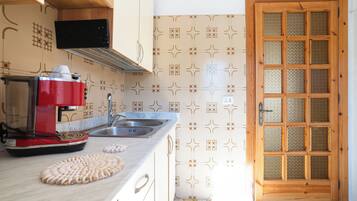 Oven, stovetop