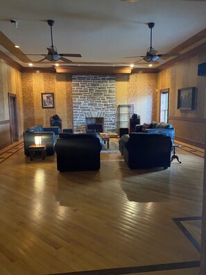 Interior - Luxury living on the farm in town. Bring on the peace and  quiet  get spoiled ! (Danville)