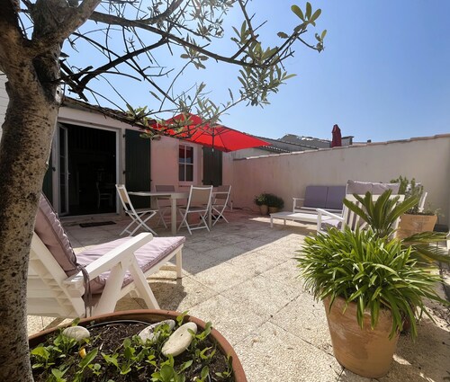 VAUBAN appartement avec terrasse proche plage