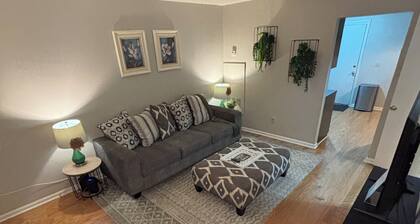 The House of Verde!! Located near USC, Ft. Jackson and Downtown Columbia.