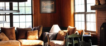 Fisherman's Paradise on 120-acre Private Lake