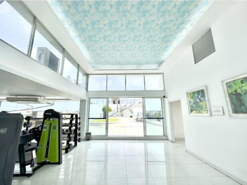 600sqft 5 Elite Stay with Pool and Sauna