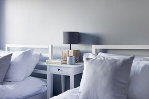 3 chambres, fer et planche à repasser, accès Internet, draps fournis