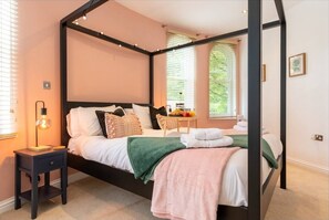 3 habitaciones, tabla de planchar con plancha y wifi gratis 