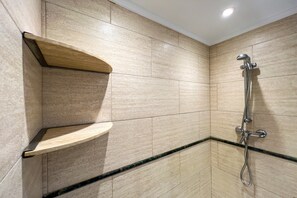 Shower - Apartment in Blanes with Sea Views (Blanes)
