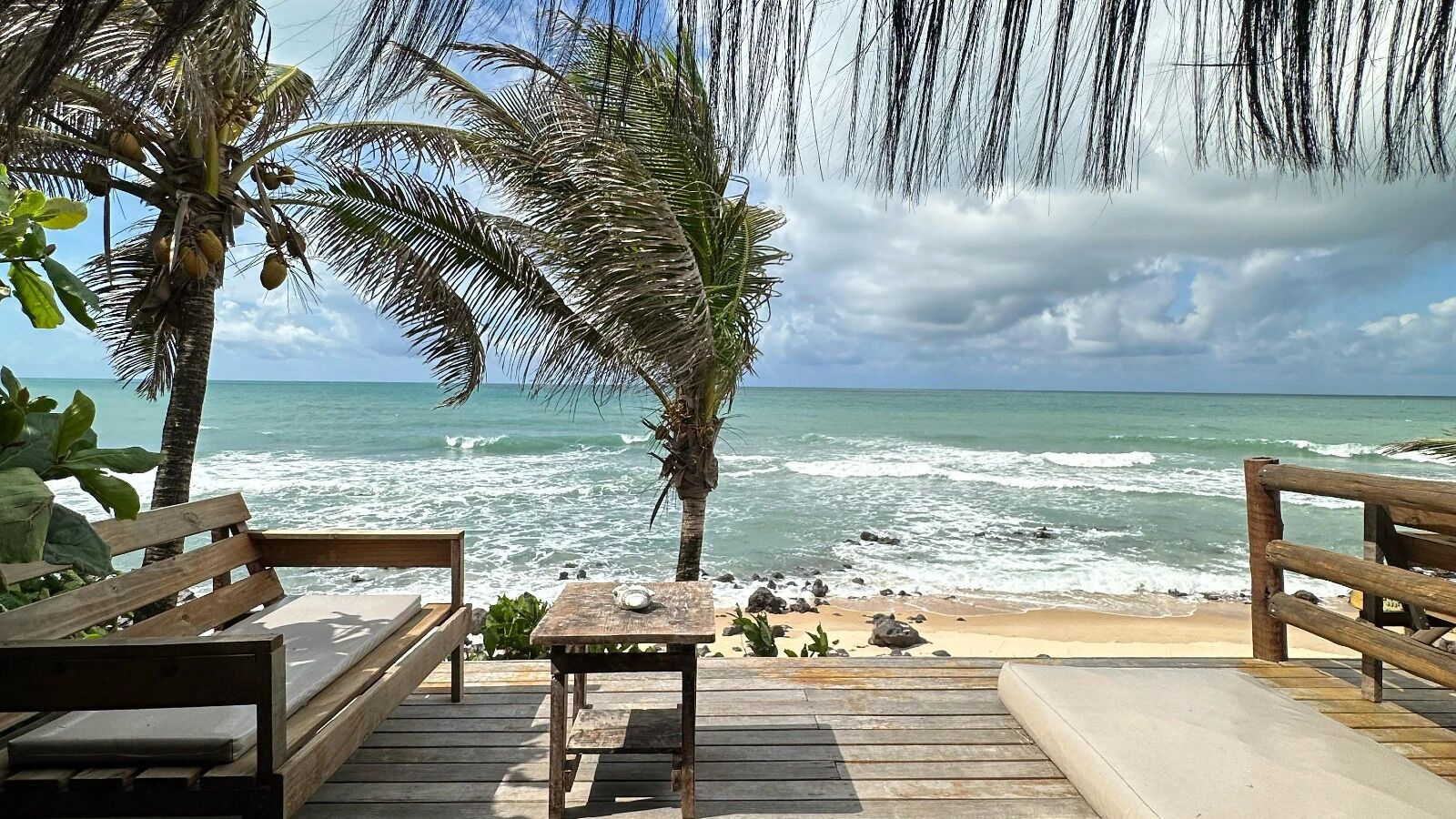 Comfort Room | Free WiFi