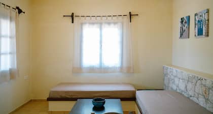 Mantilada Seaside Stay Samos, Shared Pool