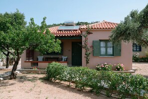 Apartment | 1 bedroom - Mantilada Seaside Stay Samos, Shared Pool (Samos)