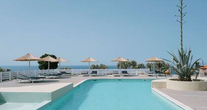 Mantilada Seaside Stay Samos, Shared Pool