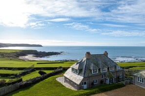 Exterior - Amber Tide -  a house that sleeps 8 guests  in 4 bedrooms (Thurlestone)