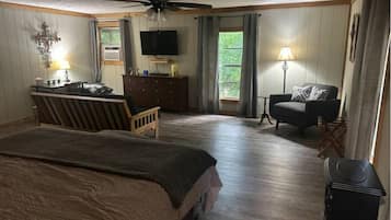 3 bedrooms, WiFi