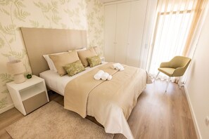 2 habitaciones, tabla de planchar con plancha y wifi gratis 