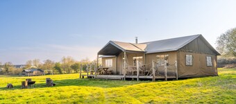 Dog Friendly Safari Tent Cuckoo at Sweffling Hall, Suffolk