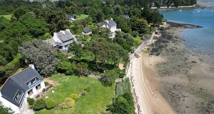 Villa pieds dans l’eau – Vue mer panoramique
