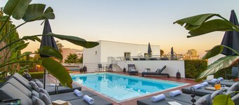 Comfort & fun w/ pool & games area