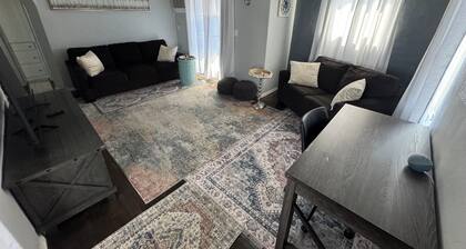 Charming 1-bedroom Apartment in Marvelous Alhambra, Near Most LA Attractions!