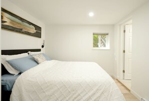 2 chambres, fer et planche à repasser, accès au Wi-Fi (inclus)