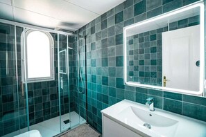 Shower, hair dryer