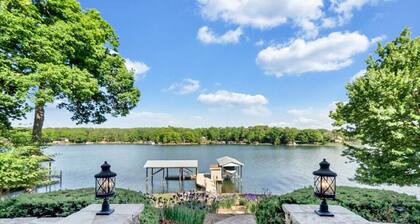 Hastings on Hickory - Luxury, sleeps 8, dock