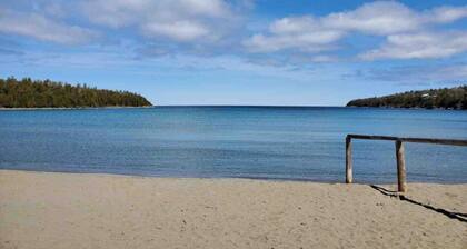 Hay Bay Getaway - Lake Huron Water View