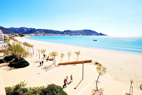 Studio in Roses nahe Santa Margarita Strand