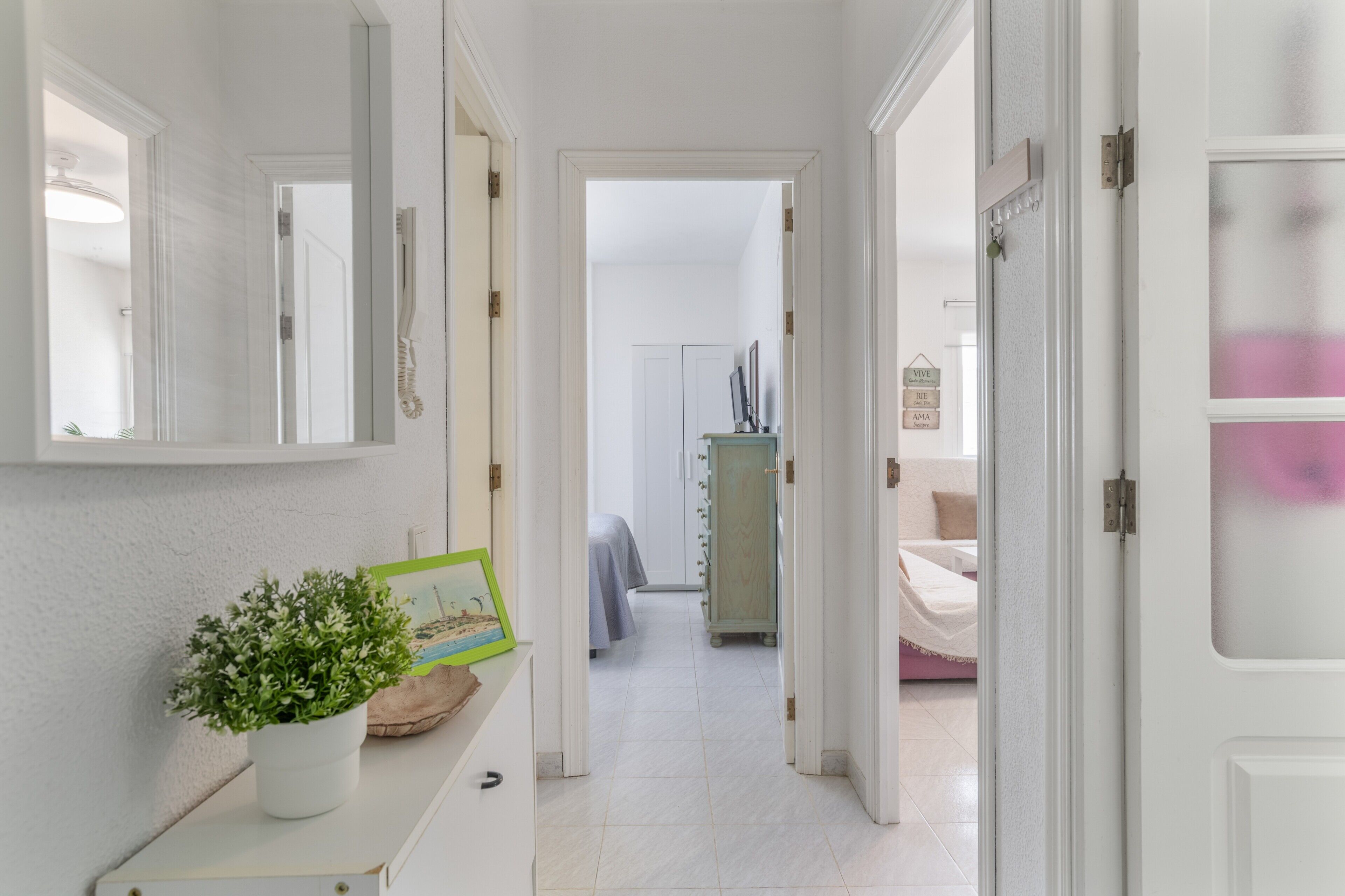 1 chambre, fer et planche à repasser, Wi-Fi gratuit, draps fournis