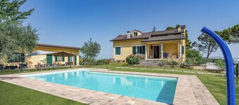 Charming 2-bedroom chalet in marvelous San Pietro with WiFi, AC