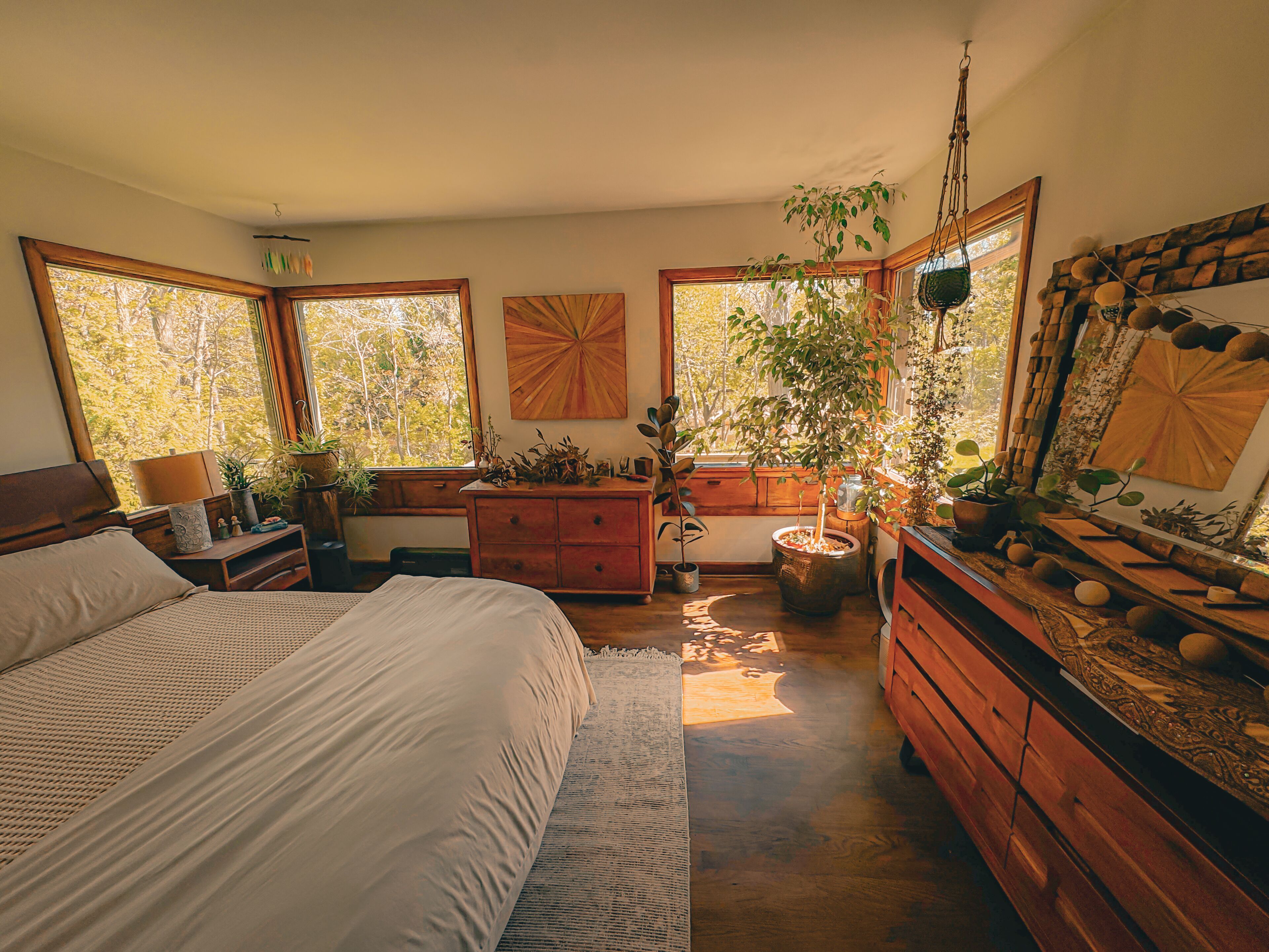 3 habitaciones, tabla de planchar con plancha y wifi gratis 