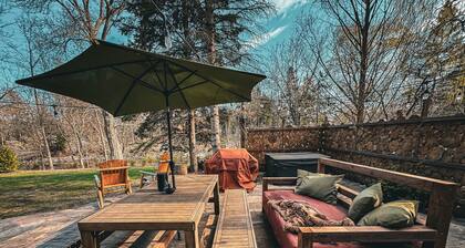 Bass &Sparrow - Spa Retreat on the Milwaukee River