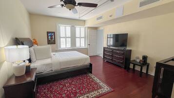 1 dormitori, wifi i roba de llit