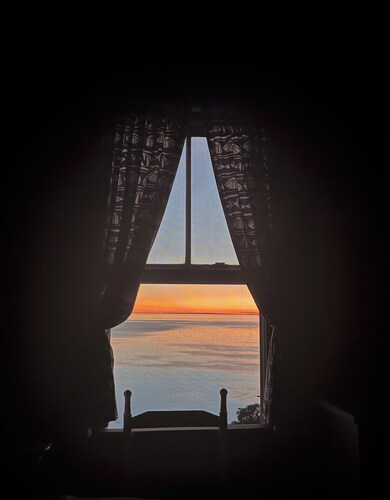 Iconic, historic cottage overlooking Cape Cod Bay