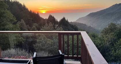 Stunning Ocean View Getaway- Private and Serene