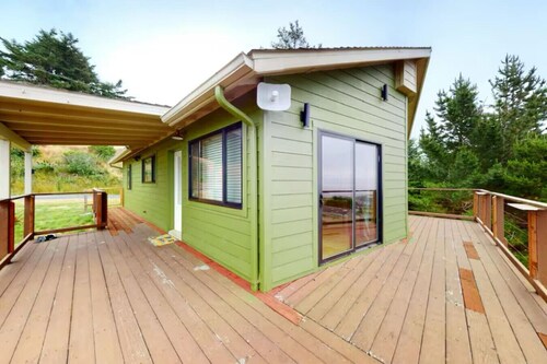 Sea Escape at Spruce Overlook