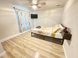 1 Schlafzimmer, WLAN, Bettwäsche