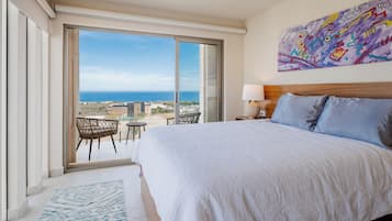 2 bedrooms, in-room safe, iron/ironing board, free WiFi