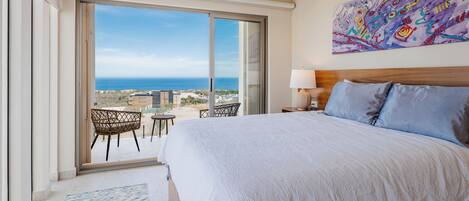 2 bedrooms, in-room safe, iron/ironing board, free WiFi