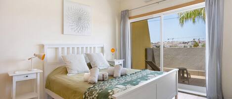 2 makuuhuonetta, ilmainen Wi-Fi, vuodevaatteet