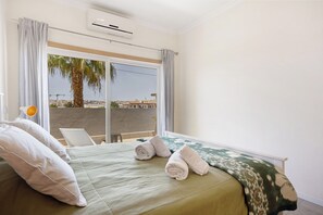2 chambres, Wi-Fi gratuit, draps fournis