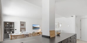 Dining - Las Cuevas | Sea views - terrace - beachfront (Fuengirola)