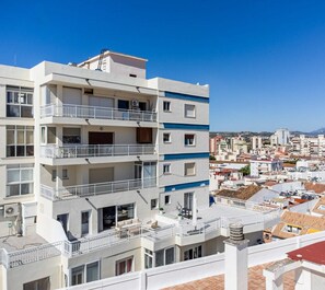 View - Las Cuevas | Beachfront - Sea View - Terrace (Fuengirola)